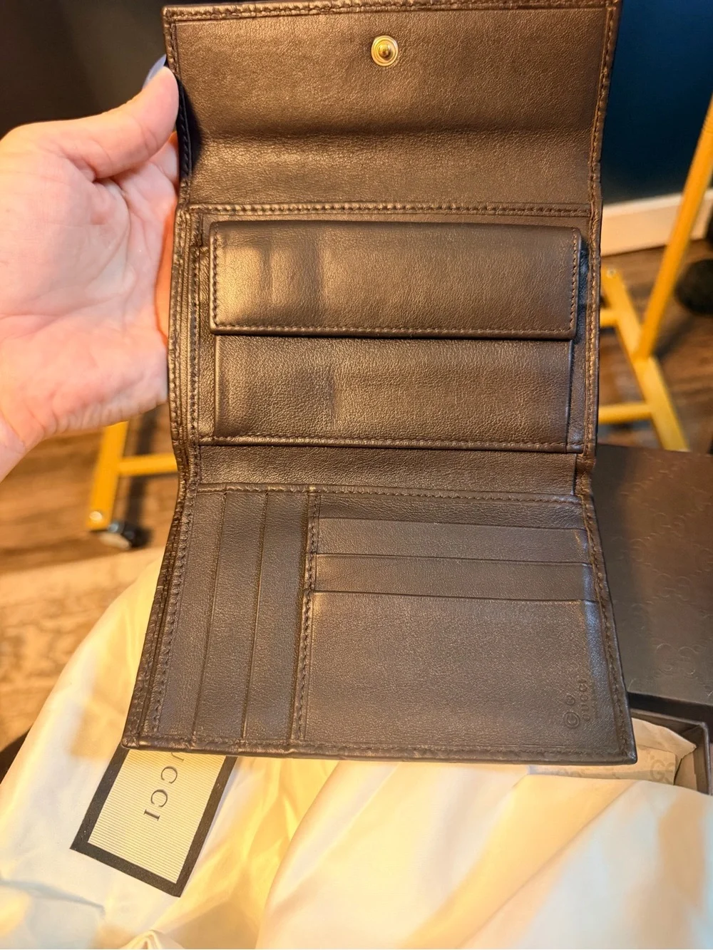 Gucci Guccissima Leather Continental Flap Wallet - Picture 3 of 4